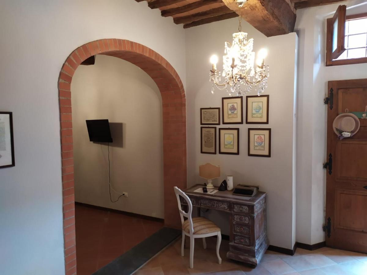 Borgo Antico Villa Lari Kültér fotó